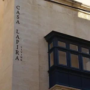 Pensiune Casa Lapira