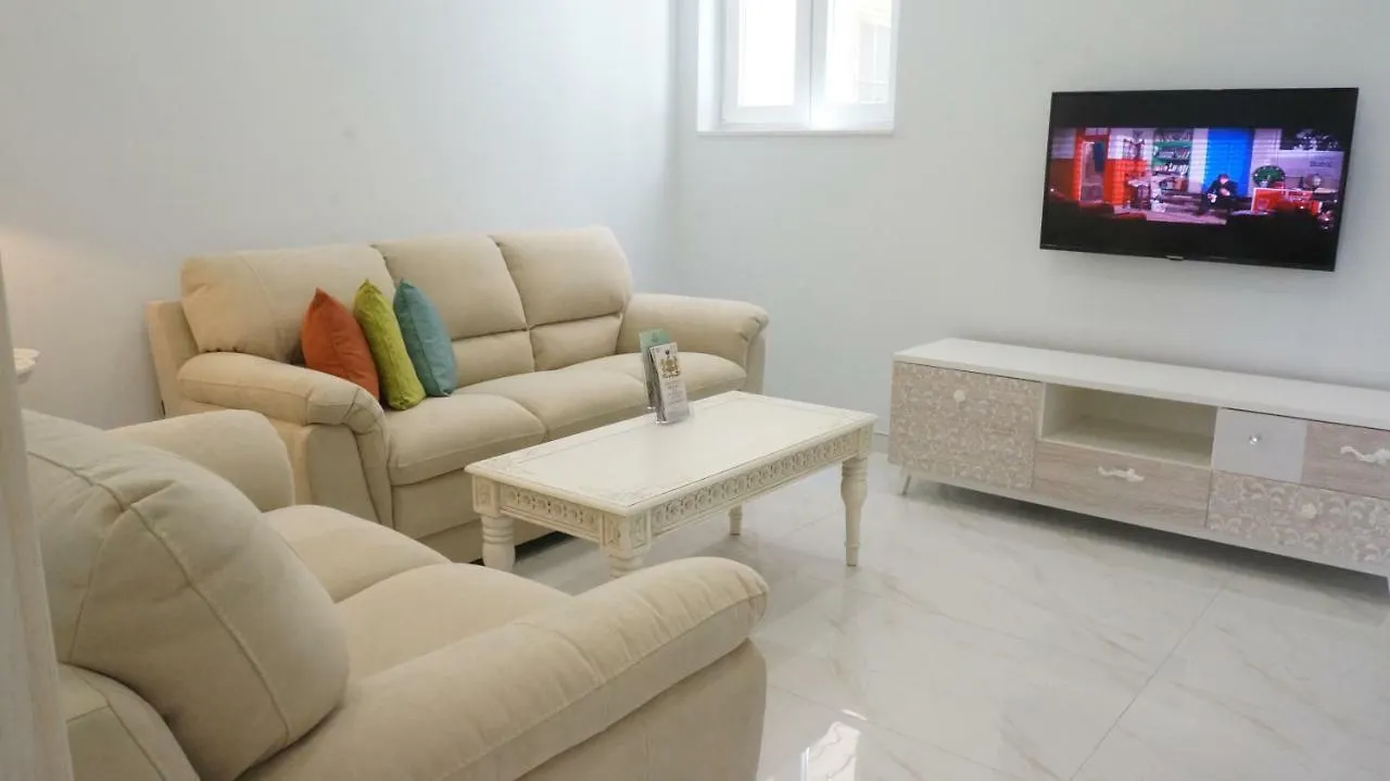 Ivory Suite Valletta 0*,